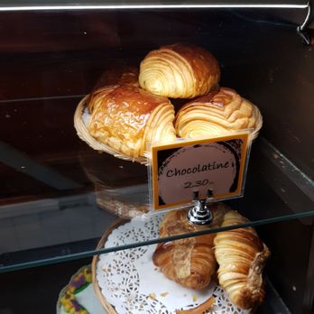 Les Co'Pains d'Abord - Bakeries Near Me - Montreal, Quebec Les Co'Pains d'Abord - Bakeries Near Me - Montreal, Quebec