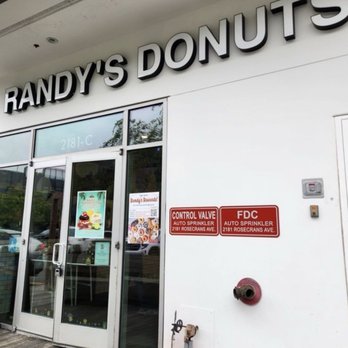 Randy's Donuts - Outside of location . - Donuts Near Me - El Segundo, California Randy's Donuts - Outside of location . - Donuts Near Me - El Segundo, California