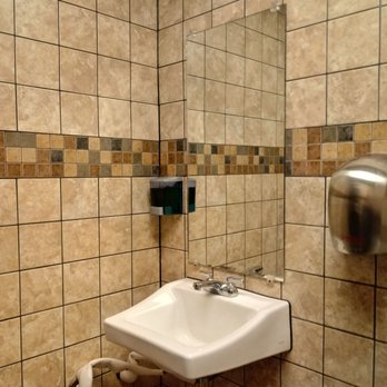 Waffle House - Women's restroom - Breakfast & Brunch Near Me - Metairie, Louisiana