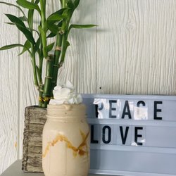 Peace Love Nutrition - Cafe latte meal replacement