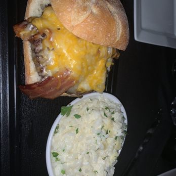 Lake House - Bacon Cheese Burger‼ - American Near Me - Newfield, New Jersey