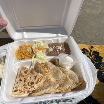 Habanero's Tacos - Chicken Quesadilla Plate - Mexican Near Me - Seabrook, Texas Habanero's Tacos - Chicken Quesadilla Plate - Mexican Near Me - Seabrook, Texas