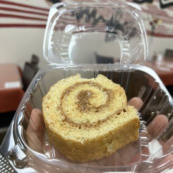 El Tesoro del Inca - Pionono de Manjar Blanco - Peruvian Near Me - Irving, Texas