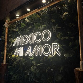 Los Amores de Julia - stage - Mexican Near Me - Pico Rivera, California