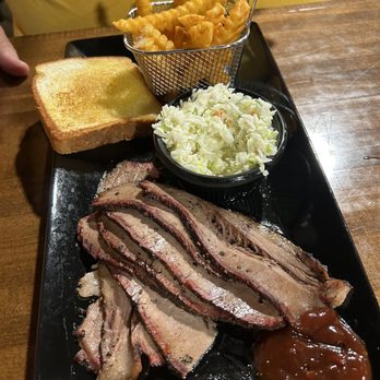 Hinie's BBQ - Sliced brisket, slaw and fries. - Venues & Event Spaces Near Me - Lawrenceburg, Tennessee Hinie's BBQ - Sliced brisket, slaw and fries. - Venues & Event Spaces Near Me - Lawrenceburg, Tennessee
