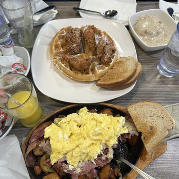 Lucky Brunch - Breakfast & Brunch Near Me - Sterling Heights, Michigan Lucky Brunch - Breakfast & Brunch Near Me - Sterling Heights, Michigan