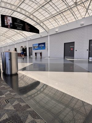 South Bend International Airport by null