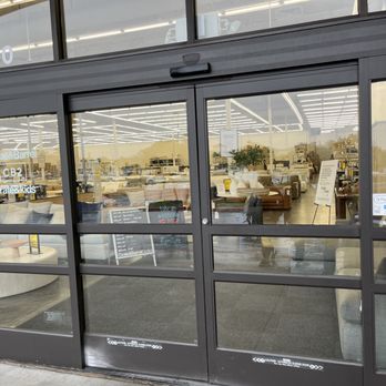 Crate & Barrel Outlet - Entrance - Outlet Stores Near Me - Seal Beach, California Crate & Barrel Outlet - Entrance - Outlet Stores Near Me - Seal Beach, California