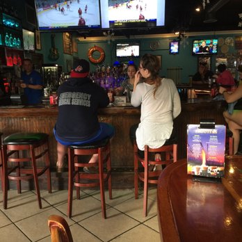 Rock House - Casual bar crowd, kinda beachy meets boozy with a little cheesy thrown in. - New American Near Me - Tybee Island, Georgia Rock House - Casual bar crowd, kinda beachy meets boozy with a little cheesy thrown in. - New American Near Me - Tybee Island, Georgia