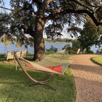 Inn On Lake Granbury - Hotels Near Me - Granbury, Texas