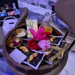 Milano Nail Spa Monument