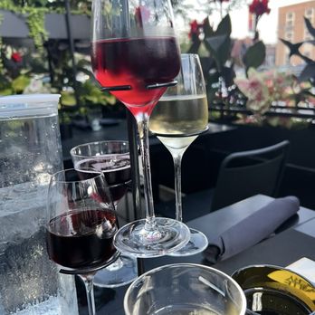 Bronzeville Winery - Sweet wine flight - New American Near Me - Chicago, Illinois Bronzeville Winery - Sweet wine flight - New American Near Me - Chicago, Illinois