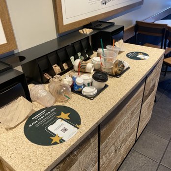 Starbucks - Trash over flown - Coffee & Tea Near Me - Virginia Beach, Virginia