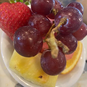 Broken Yolk Cafe - That's a beautiful side of fresh fruit - Breakfast & Brunch Near Me - Yuma, Arizona Broken Yolk Cafe - That's a beautiful side of fresh fruit - Breakfast & Brunch Near Me - Yuma, Arizona
