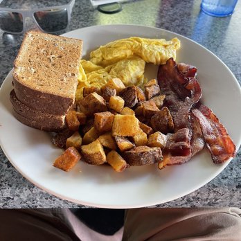 Keys Bite - 2 eggs, wheat toast, home fries and bacon - American Near Me - Key Largo, Florida Keys Bite - 2 eggs, wheat toast, home fries and bacon - American Near Me - Key Largo, Florida