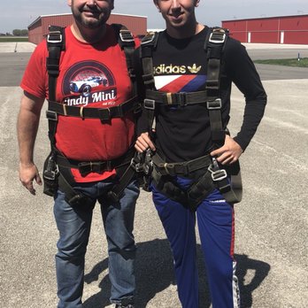 Skydive Indianapolis - Skydiving Near Me - Frankfort, Indiana Skydive Indianapolis - Skydiving Near Me - Frankfort, Indiana