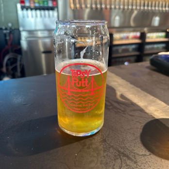 Tipsy Putt - From Funktown to Jingletown IPA - Oakland United Beerworks - Pubs Near Me - Emeryville, California Tipsy Putt - From Funktown to Jingletown IPA - Oakland United Beerworks - Pubs Near Me - Emeryville, California