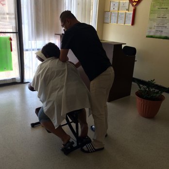 Enjoy Massage - Many people say his hands are like a machine, like a doctor,Do you want to try? - Massage Therapy Near Me - Tucson, Arizona