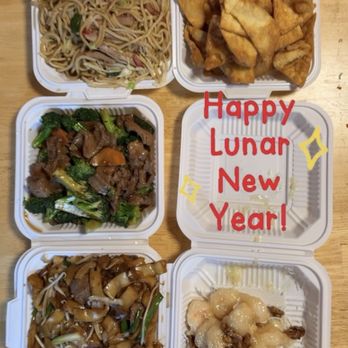Hong Kong Restaurant - Honey walnut shrimp, beef chow fun, broccoli beef, fried wonton, pork chow mein - Chinese Near Me - Union City, California