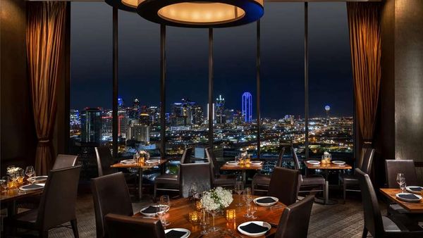Hilton Anatole by null