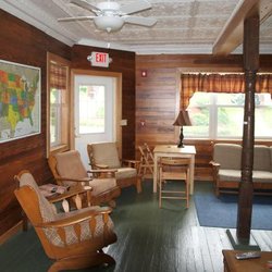 The Hostel On Main - We have a comfortable, inviting living space with cable tv and Wifi