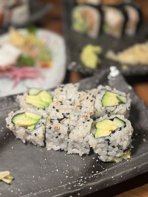 Kuro by null Kuro by null