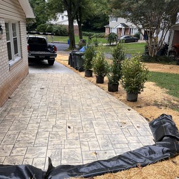 Potomac Masonry Hardscaping Professionals - For full disclosure our neighbor are awesome.But we wanted a bit more privacy. This the soft border Ed recommended. I installed the shrubs - Masonry/Concrete Near Me - Alexandria, Virginia Potomac Masonry Hardscaping Professionals - For full disclosure our neighbor are awesome.But we wanted a bit more privacy. This the soft border Ed recommended. I installed the shrubs - Masonry/Concrete Near Me - Alexandria, Virginia