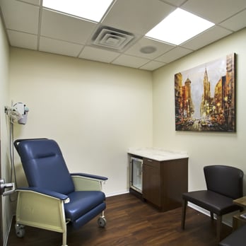 Warren Oral Surgery - Our recovery rooms allow patients to relax after surgery. - Oral Surgeons Near Me - Warren, New Jersey Warren Oral Surgery - Our recovery rooms allow patients to relax after surgery. - Oral Surgeons Near Me - Warren, New Jersey