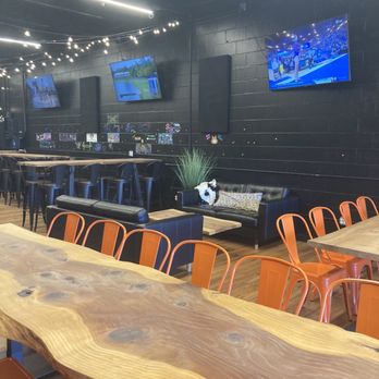 Good Brewing Bothell Barrel - Seating - Breweries Near Me - Bothell, Washington