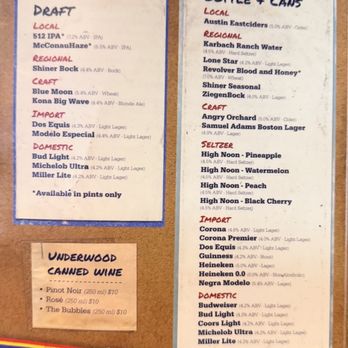 Pluckers Wing Bar - Lakeline - American Near Me - Cedar Park, Texas