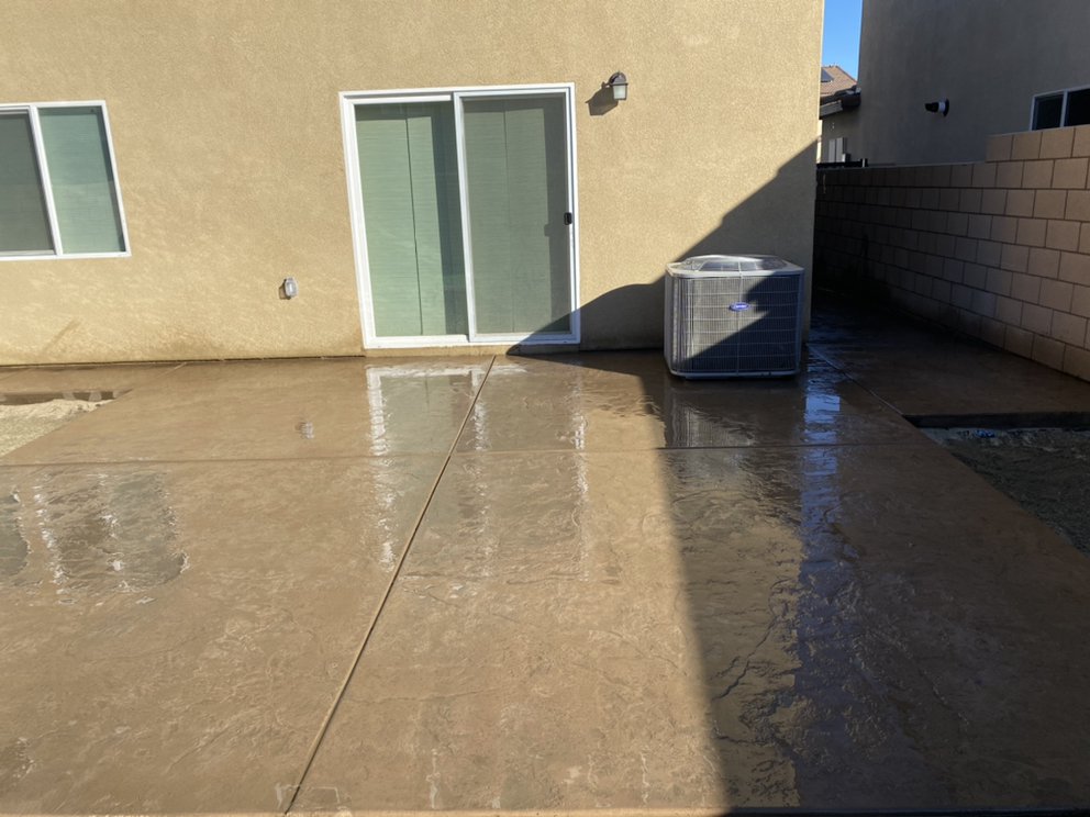 Slide of Legacy Concrete & Electrical