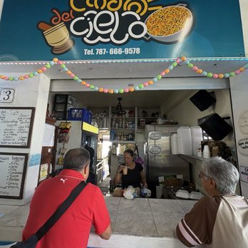Caido Del Cielo - Área de pedido - Seafood Near Me - Catano, Puerto Rico Caido Del Cielo - Área de pedido - Seafood Near Me - Catano, Puerto Rico