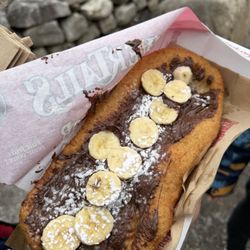 Queues de Castor - Banana Nutella beaver tail