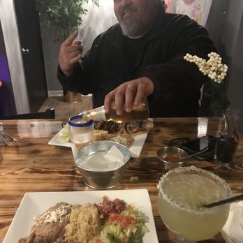 Sabor Nayarit Bar & Grill - Seafood Near Me - Plano, Illinois Sabor Nayarit Bar & Grill - Seafood Near Me - Plano, Illinois