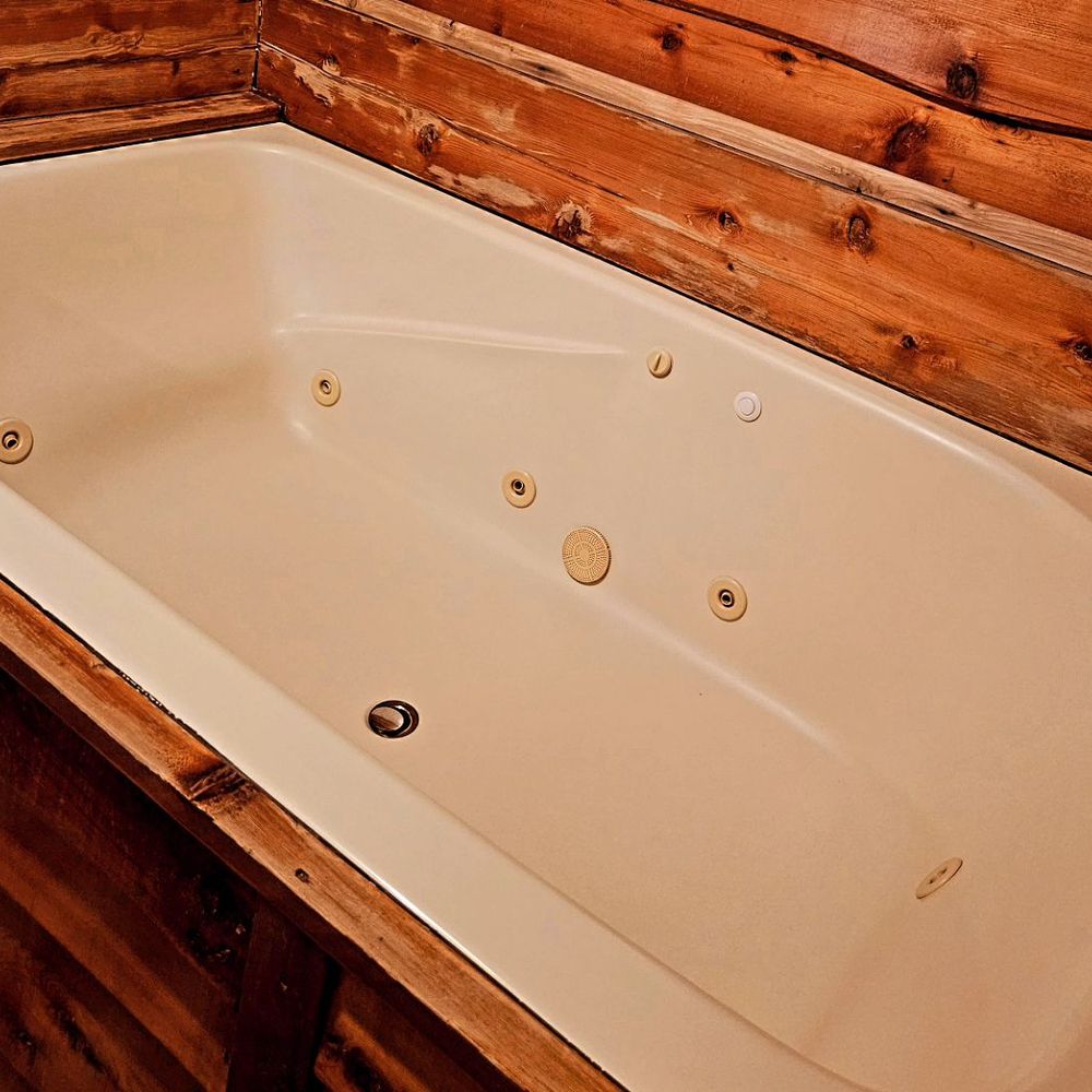 Kishauwau Cabins - Vacation Rentals Near Me - Tonica, Illinois Kishauwau Cabins - Vacation Rentals Near Me - Tonica, Illinois