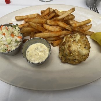 Old Ebbitt Grill - Jumbo Lump Crab Cake - Bars Near Me - Washington, DC, District of Columbia Old Ebbitt Grill - Jumbo Lump Crab Cake - Bars Near Me - Washington, DC, District of Columbia
