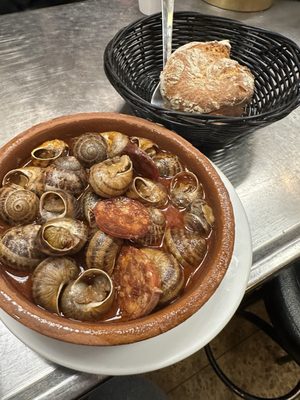 Restaurante Casa Amadeo Los Caracoles by null