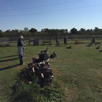 Consummate K-9 Training - Pet Training Near Me - Dale, Texas Consummate K-9 Training - Pet Training Near Me - Dale, Texas