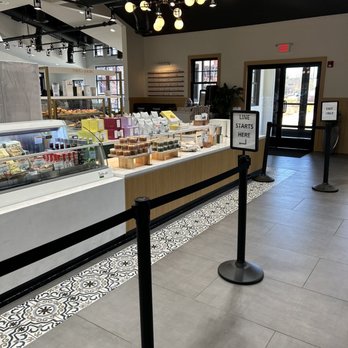 Tous Les Jours - Bakeries Near Me - Chantilly, Virginia Tous Les Jours - Bakeries Near Me - Chantilly, Virginia