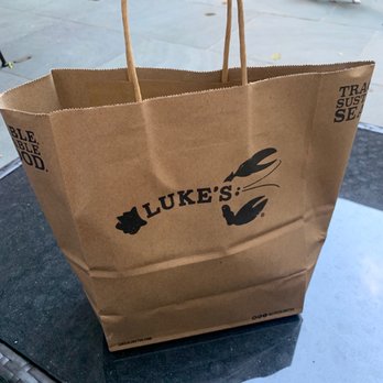 Luke's Lobster Upper East Side - To-go - Seafood Near Me - New York, New York Luke's Lobster Upper East Side - To-go - Seafood Near Me - New York, New York