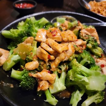P.F. Chang's - ginger chicken - Chinese Near Me - Pittsburgh, Pennsylvania P.F. Chang's - ginger chicken - Chinese Near Me - Pittsburgh, Pennsylvania