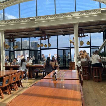 Cindy's Rooftop - Seating area - New American Near Me - Chicago, Illinois Cindy's Rooftop - Seating area - New American Near Me - Chicago, Illinois