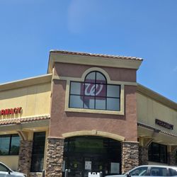 Walgreens - Store Front