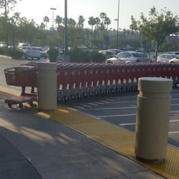 Only a former cart attendant would appreciate this picture.