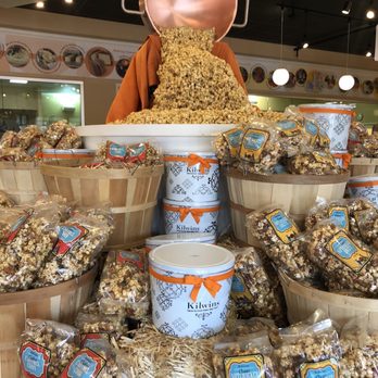 Kilwins Ice Cream - Chocolate - Fudge - Housemade caramel corn - Desserts Near Me - Petoskey, Michigan Kilwins Ice Cream - Chocolate - Fudge - Housemade caramel corn - Desserts Near Me - Petoskey, Michigan