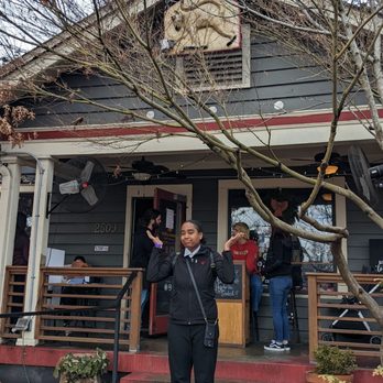 Frothy Monkey - This is the outside of the restaurant, there is typically a 15 minute wait outside - Coffee & Tea Near Me - Nashville, Tennessee