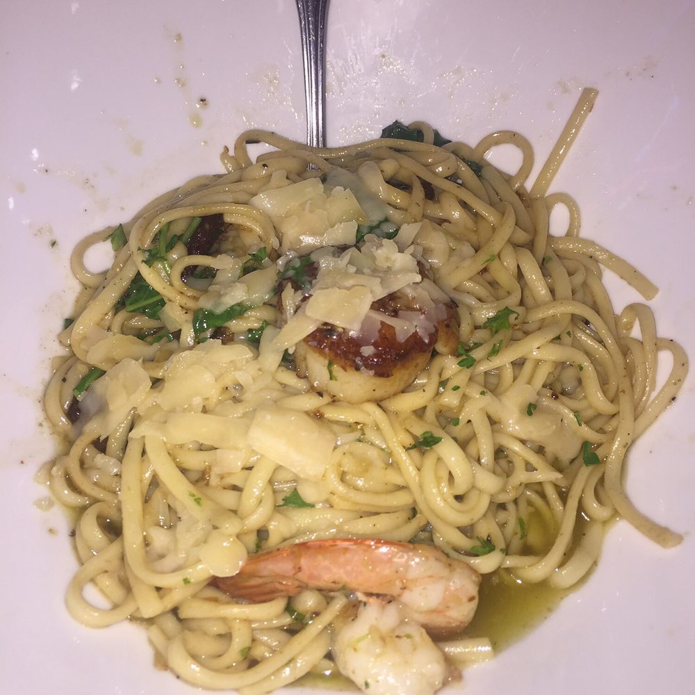 Geddy's - BEST Shrimp & Scallop Scampi - Seafood Near Me - Bar Harbor, Maine Geddy's - BEST Shrimp & Scallop Scampi - Seafood Near Me - Bar Harbor, Maine