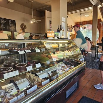 Creekside Bakery - Interior - Bakeries Near Me - Novato, California