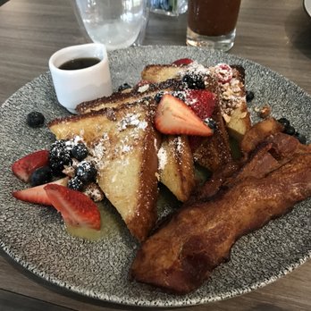 Basalt - Vanilla-Orange Brioche French Toast w/ crispy bacon - New American Near Me - Honolulu, Hawaii Basalt - Vanilla-Orange Brioche French Toast w/ crispy bacon - New American Near Me - Honolulu, Hawaii