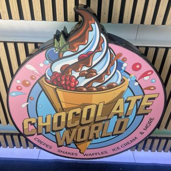 Chocolate World - Desserts Near Me - Brooklyn, New York